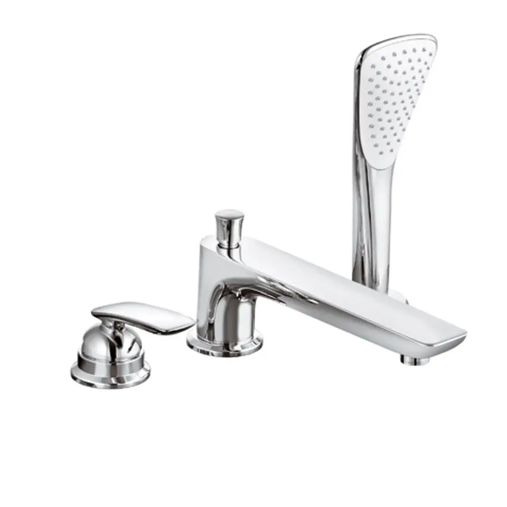 Kludi Wannenfüll- und Brausemischer mit zwei Bedienhebeln und einer Handbrause, alles in verchromter Ausführung, für eine moderne Badgestaltung.